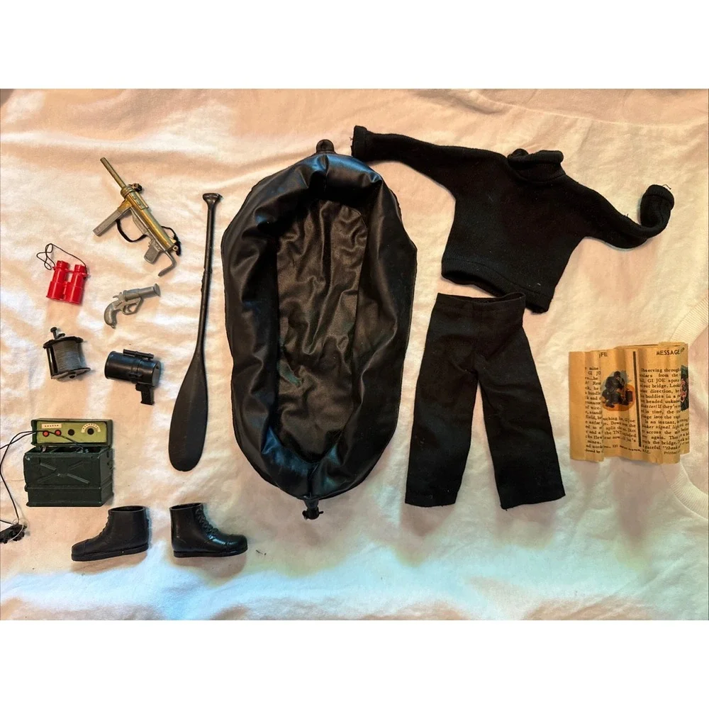Vtg GI JOE The Adventure Of Secret Mission To Spy Island Accessories Set Look!